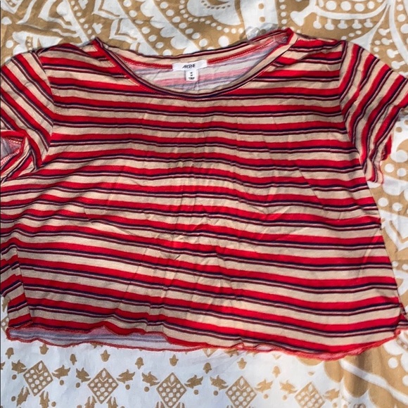 Crop tops and a cropped sweater - Picture 2 of 7